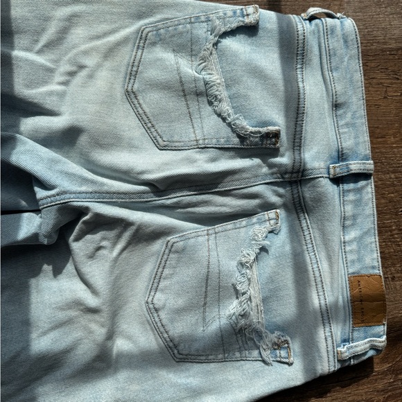 𝐖𝐨𝐦𝐞𝐧’𝐬 𝐀𝐦𝐞𝐫𝐢𝐜𝐚𝐧 𝐄𝐚𝐠𝐥𝐞 𝐑𝐢𝐩𝐩𝐞𝐝 𝐌𝐨𝐦 𝐉𝐞𝐚𝐧𝐬 - Picture 15 of 17